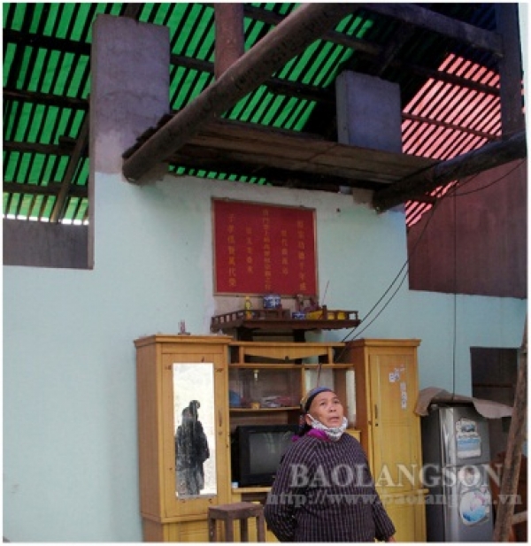 Sửa chữa nhà ở hư hỏng do mưa đá: Nghĩa tình ở huyện biên giới Tràng Định