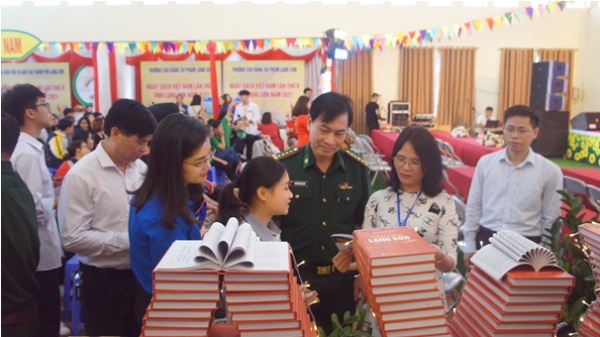 Khai mạc Ngày sách Việt Nam lần thứ 8 tỉnh Lạng Sơn năm 2021
